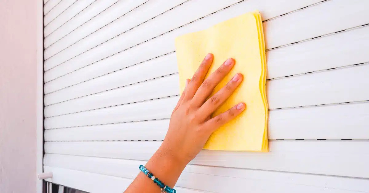 Come pulire le tapparelle in alluminio senza rovinarle